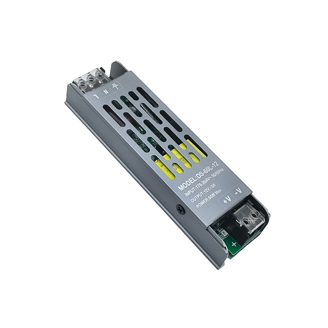 Foto do produto FONTE COLMEIA ATLANTIS ENTRADA 110-240V SAIDA 100W 12V 8,3A 126X35X24MM
